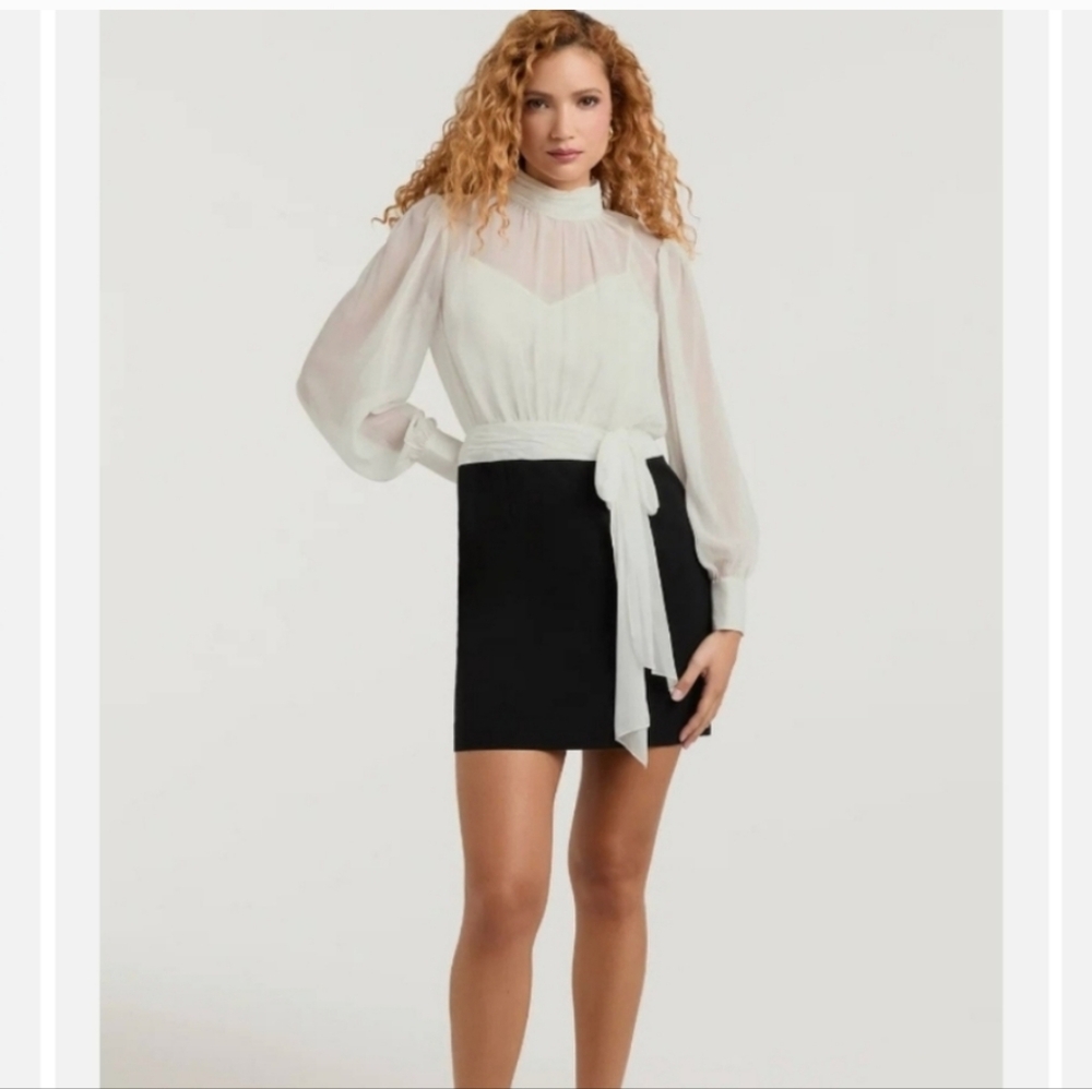 Cinq à Sept Holiday Elena White Black Sheer Blouson Mini Dress Sz 2